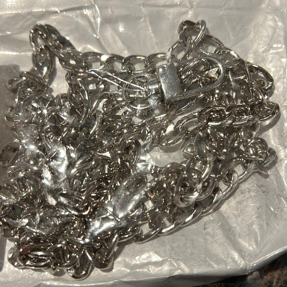 Crossbody chain replacement purse strap - Picture 5 of 6